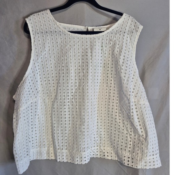 Kate Spade New York White Eyelet Sleeveless Top - 3X - Picture 1 of 4